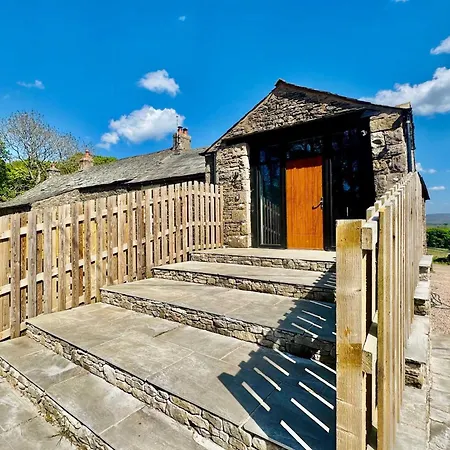 The Old Dairy Barn - Stunning Rural Retreat Tatil Evi *